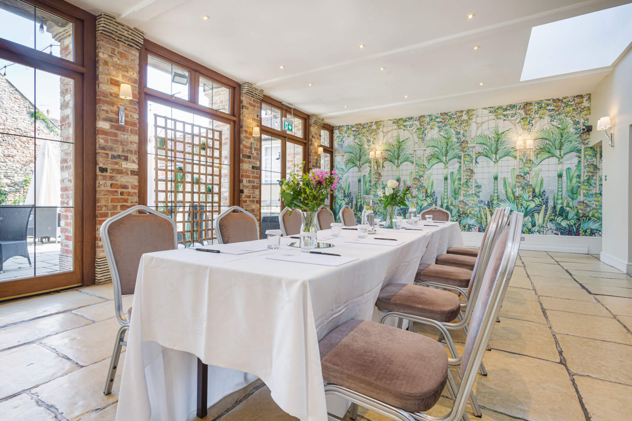 The Swan Hotel Wells Meetings and Gatherings Home Page scaled